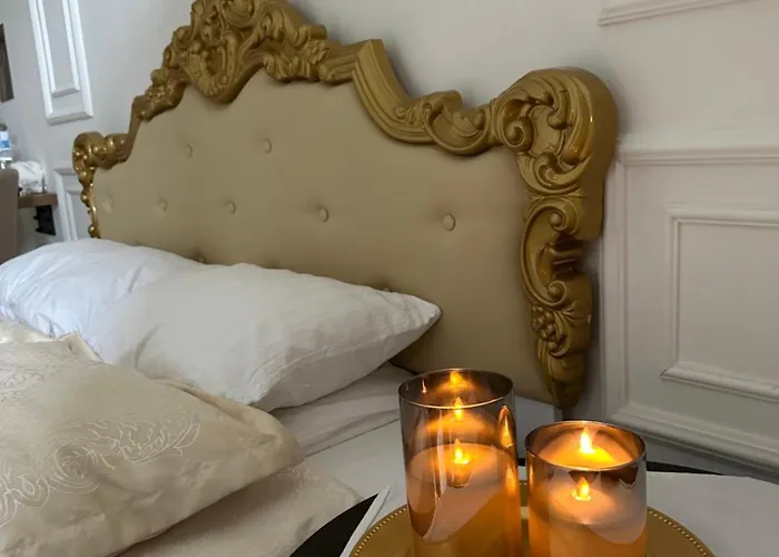 Vintage Apartment Kotlyarska10