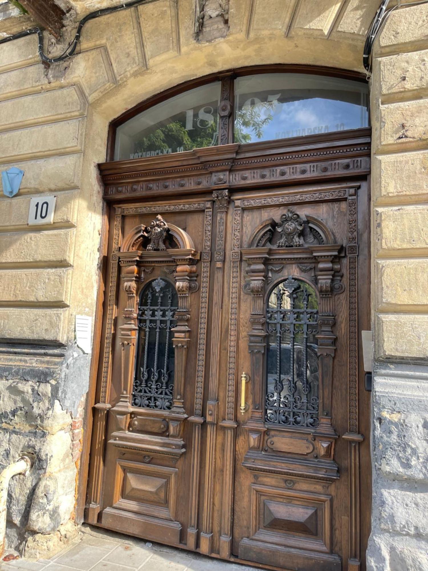 Vintage Kotlyarska10 Apartment *